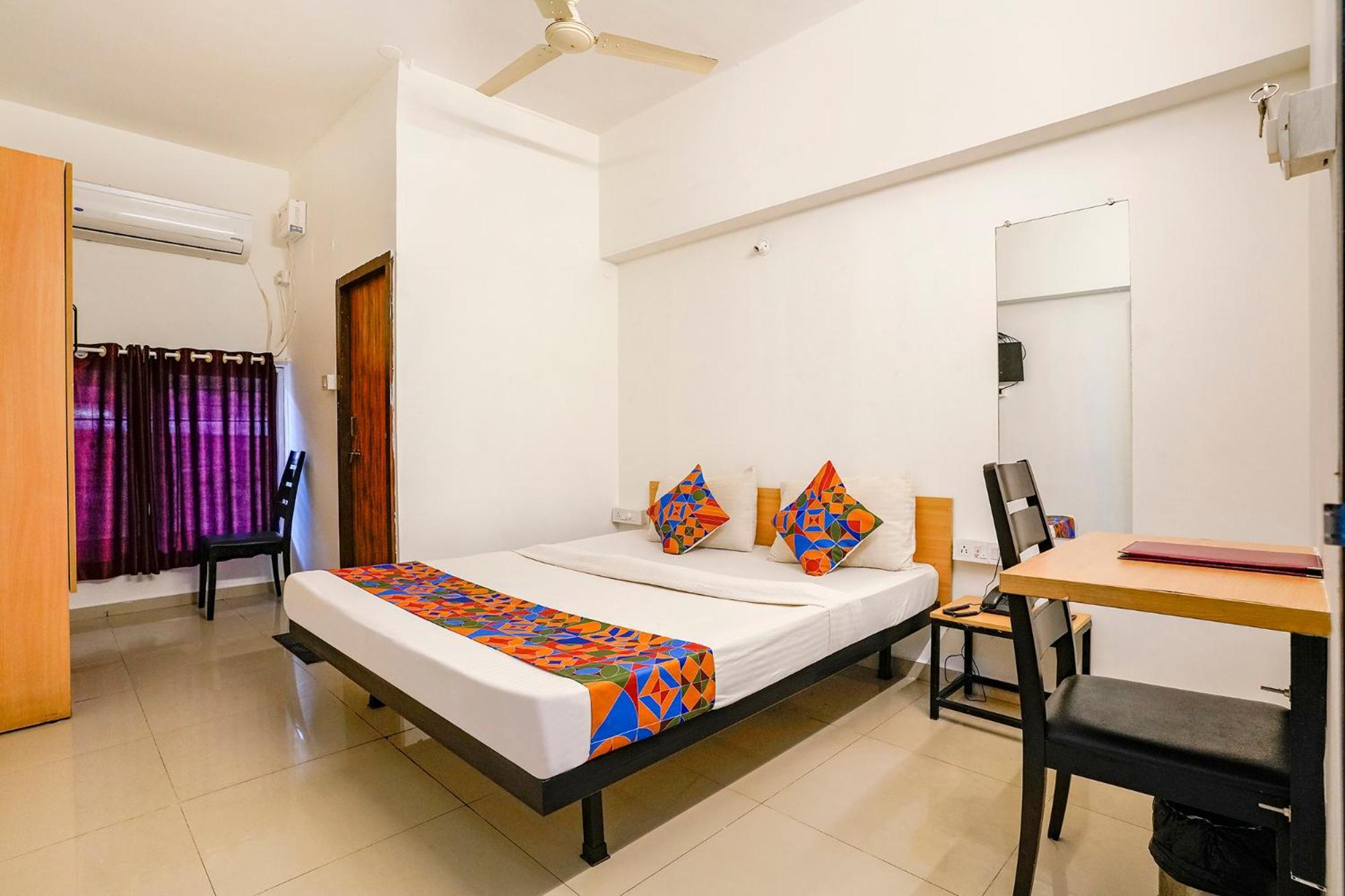 Fabhotel Saubhagya Elite Нашик Екстериор снимка