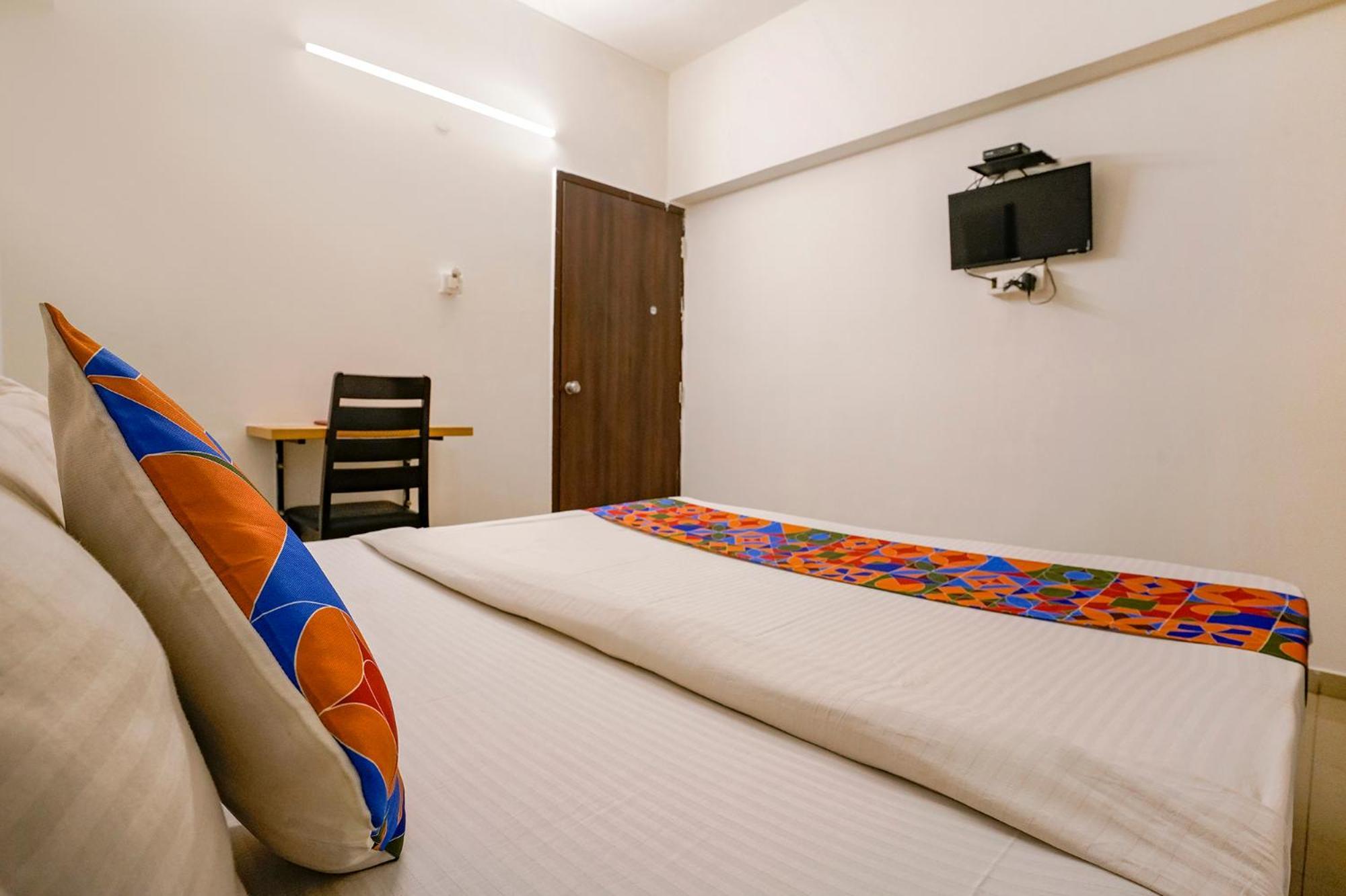 Fabhotel Saubhagya Elite Нашик Екстериор снимка