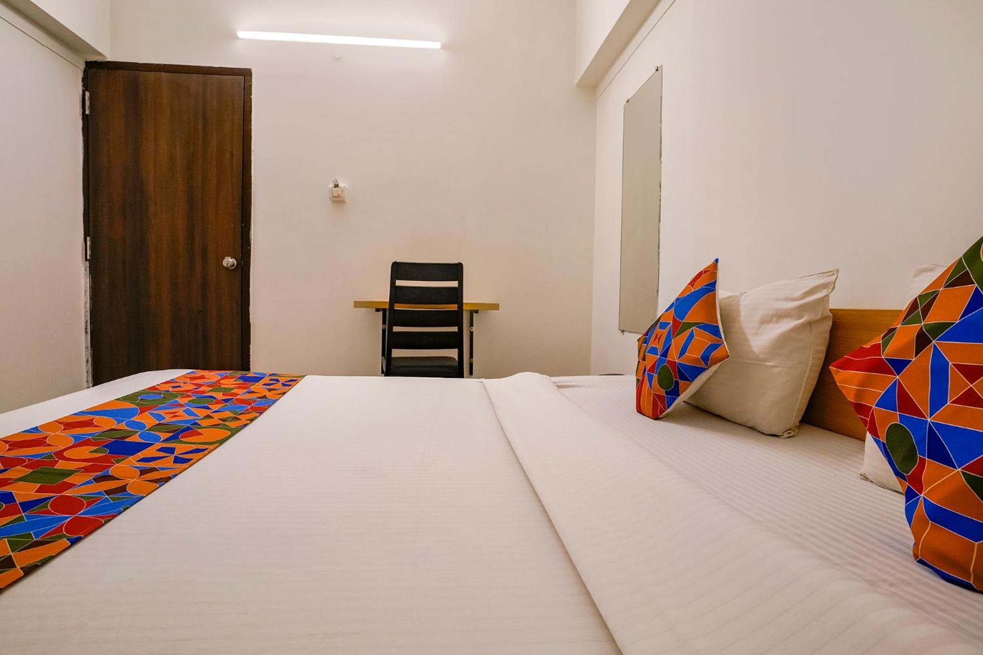 Fabhotel Saubhagya Elite Нашик Екстериор снимка