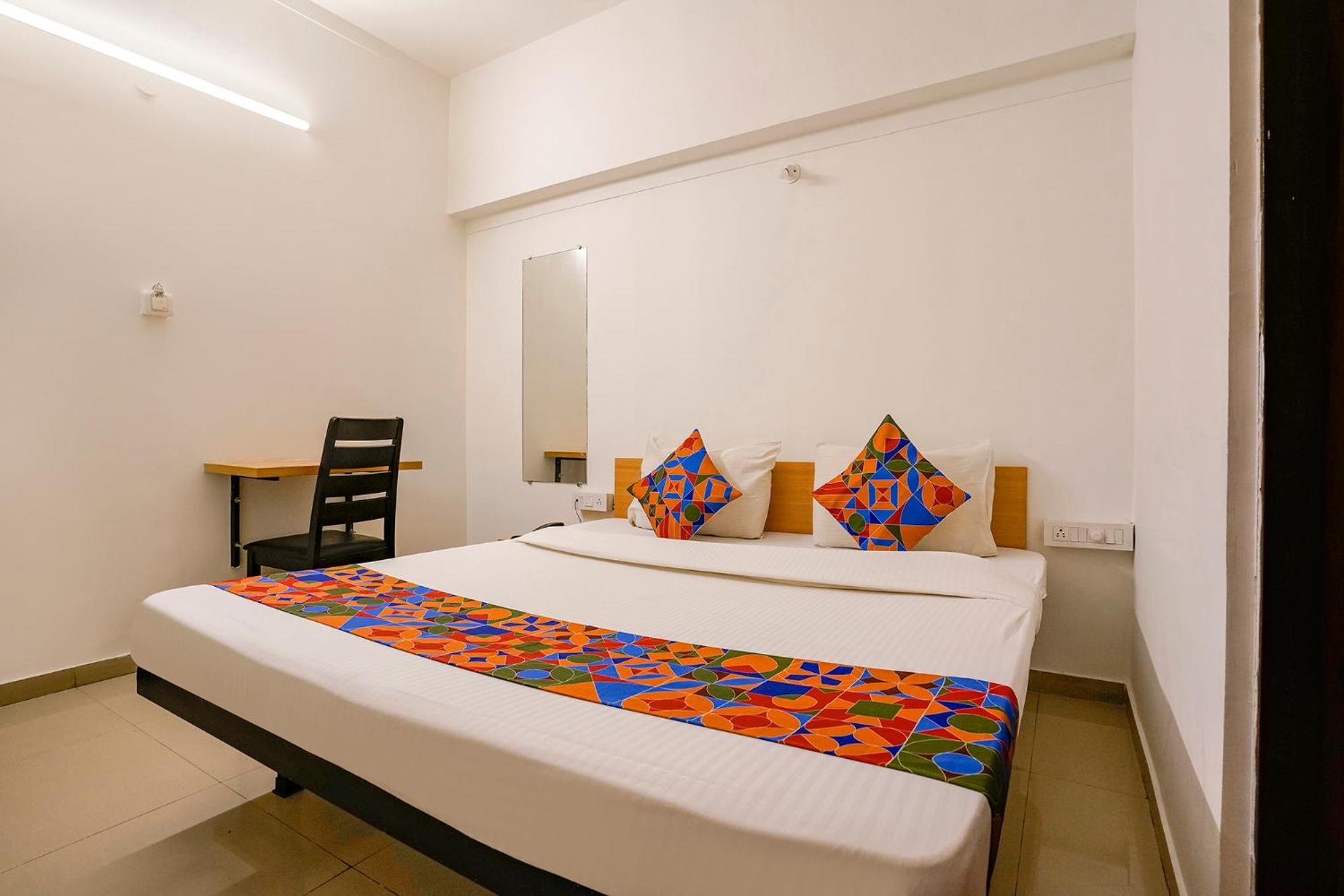 Fabhotel Saubhagya Elite Нашик Екстериор снимка